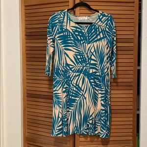 Very comfortable 3/4 length knit dress